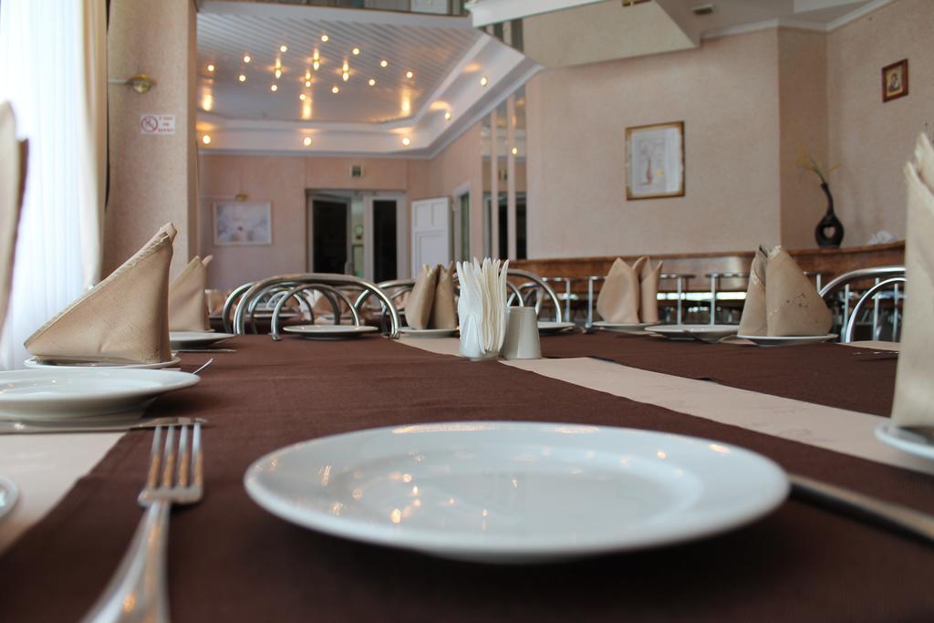 Energiya Hotel Brest Eksteriør billede